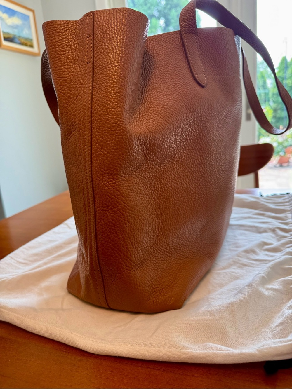 Cuyana Classic Structured Tote in Caramel - Picture 7 of 14